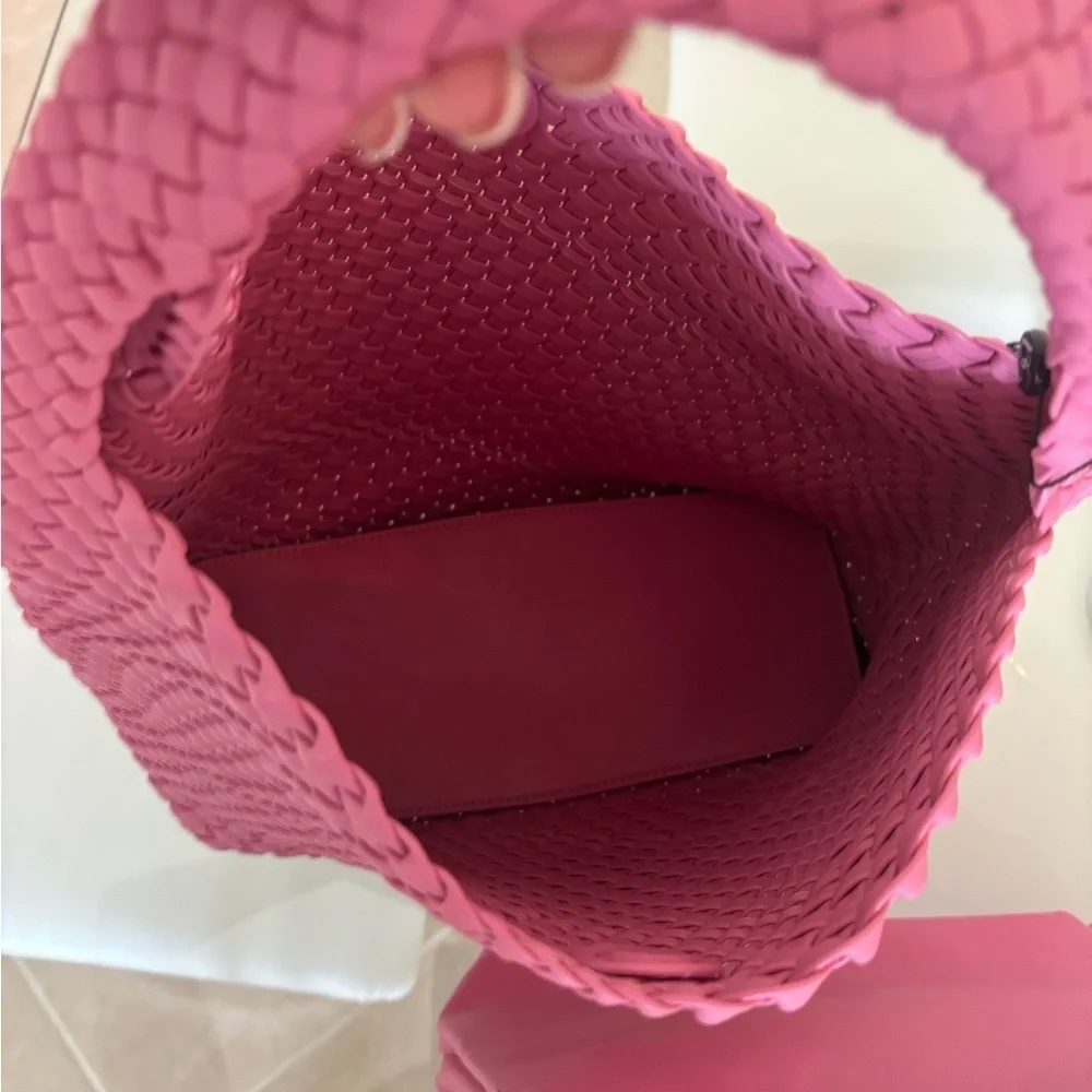 Elegant Pink Woven Handbag